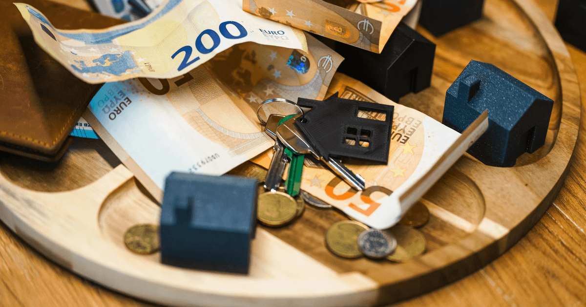 How to Save for a House Down Payment in Malaysia (Realistic Timeline + Strategy)